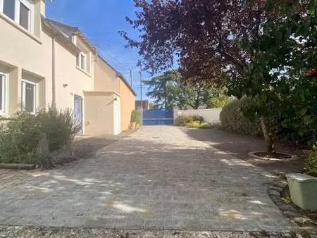 vente maison 5 pièces 240 m² à lèves (28300)  437 000 €