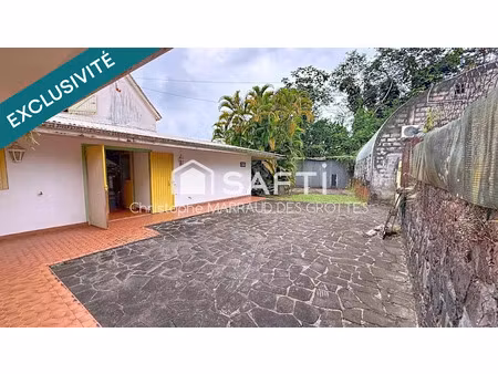 vente maison 6 pièces 252 m² à gros morne (97213)  395 000 €