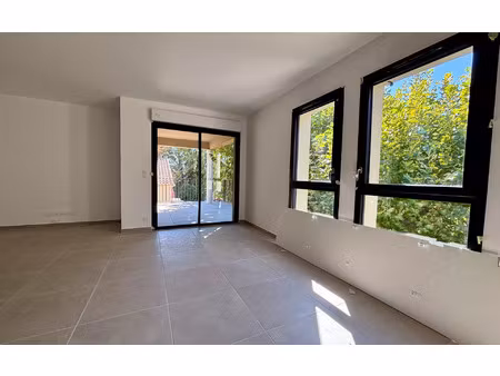 appartement marguerittes 81.78 m² t-4 à vendre  292 000 €