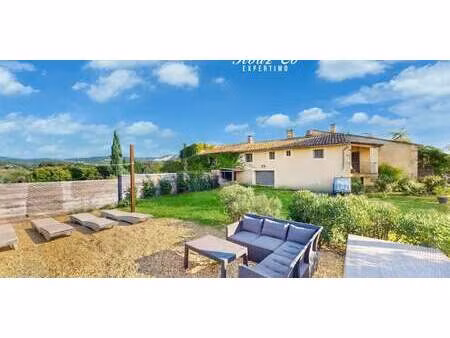 maison avec piscine et jardin rustrel (84)