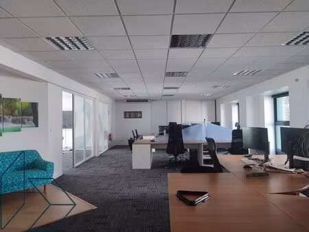 vente bureau 190 m² vannes (56000)