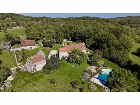 vente maison 11 pièces 250 m² à cajarc (46160)  755 000 €