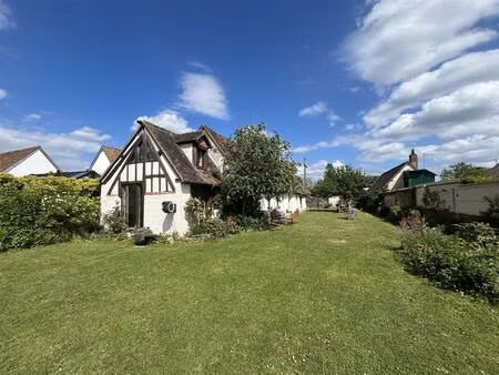 à vendre authentique longère picarde avec grand terrain arboré