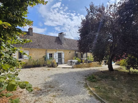propriété en pierres aux portes de bergerac!