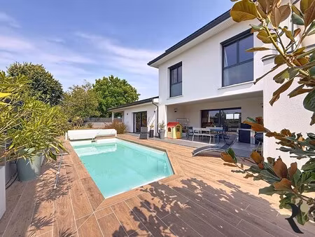 maison de luxe à vendre à drémil-lafage