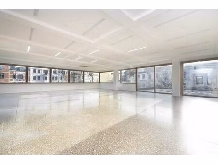 restaurant rénové 250m² - 100 couverts + terrasse 105m²