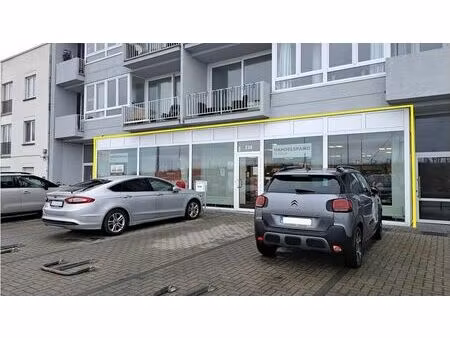 ruime kantoor- of handelsruimte te huur in zeebrugge