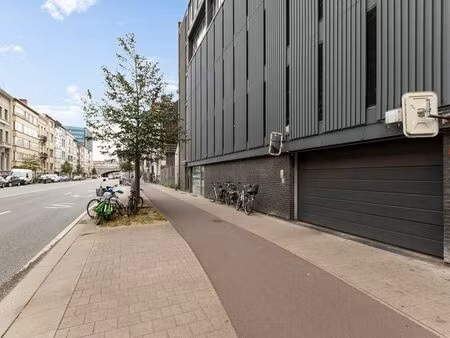 garage à vendre à antwerpen € 24.500 (le9m3) - empire estates | zimmo