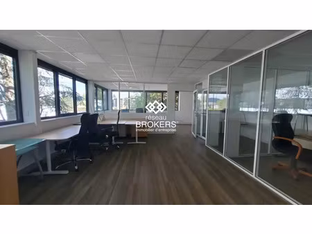 bureaux à louer au pae les glaisins - 650m²