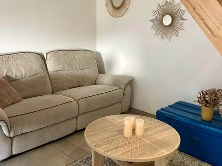 charmante petite maison mitoyenne t2 decines secteur eglise