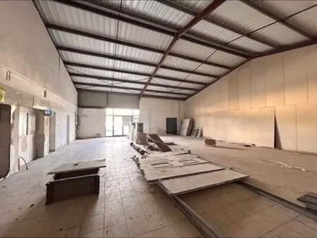 entrepôt de 350m2 à louer à limoges zone nord