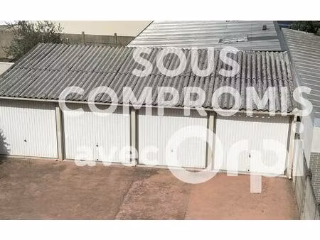 stationnement sainte-geneviève-des-bois 12.5 m² t- à vendre  17 000 €