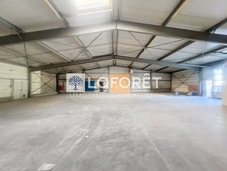 local professionnel à vendre à moncoutant sur sevré 1072 m2