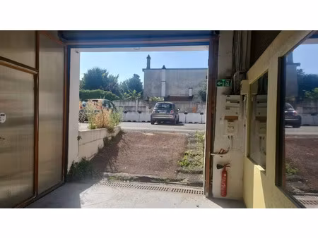 location locaux professionnels 210 m² à argenteuil (95100)  2 150 €