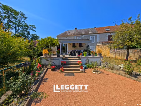 maison 4 pièce(s)  coulaures