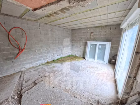 maison de 145 m2 à saint-lattier  proche romans-sur-isere  s