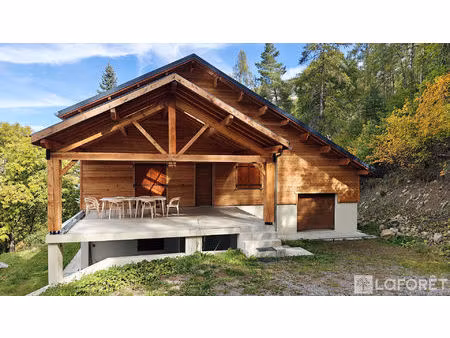 maison type 6 - parcelle 7 300m² - saint-sauveur - 6 pièces