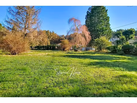 vente terrain 899 m² à salles (33770)  170 000 €