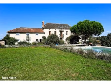 corps de ferme montirat