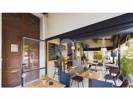 vente locaux professionnels 4 pièces 187.61 m² à plan-de-la-tour (83120)  344 000 €