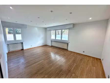 vente locaux professionnels 70 m² à annecy-le-vieux (74940)  330 000 €