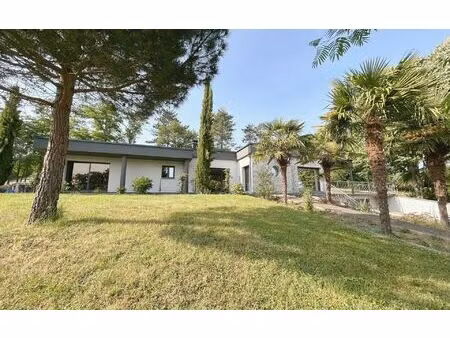 maison roinville 300 m² t-6 à vendre  1 040 000 €