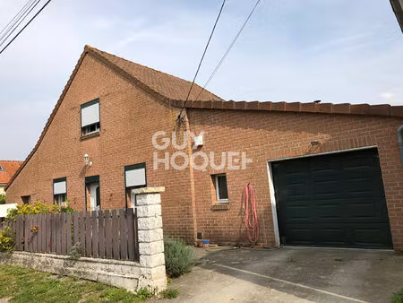 charmante maison à vendre - 7 pièces avec jardin et garage !