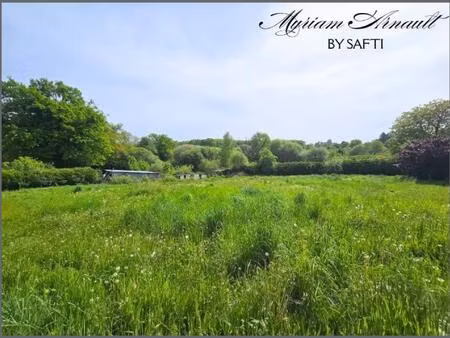 terrain clos a batir la souterraine 2321 m²