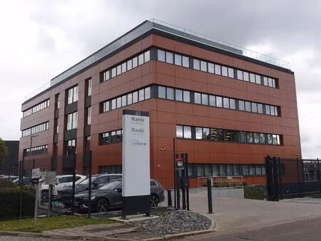 surface de bureaux de 550 a 1000 m²