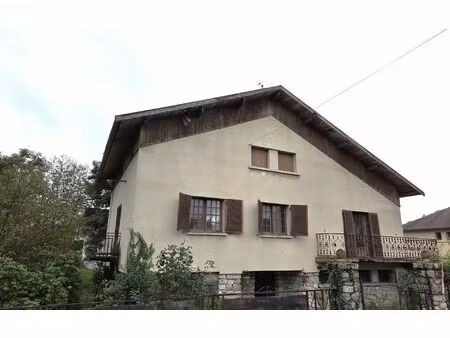 maison perrecy-les-forges 197 m² t-8 à vendre  89 500 €