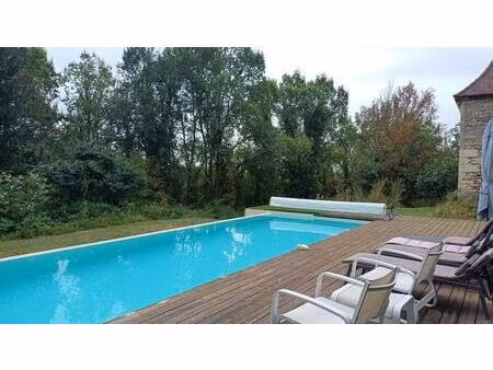 propriete à vendre 6 pièces proche de plazac 12ha