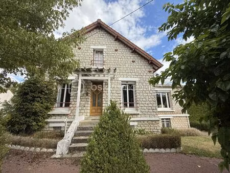 maison en pierre de 118 m² à nonville