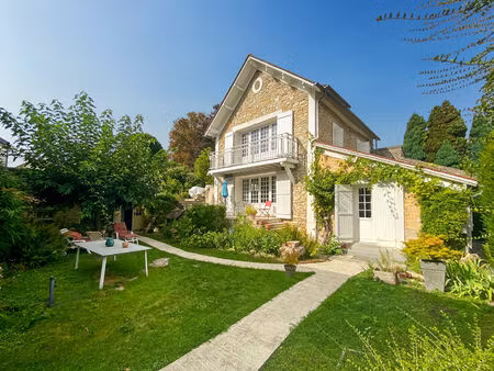 vente maison 6 pièces  173.00m²  seraincourt