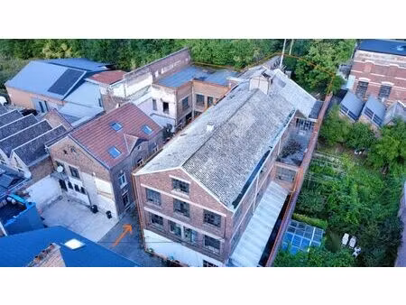 immeuble industriel à beau potentiel de +/-2000m2 !