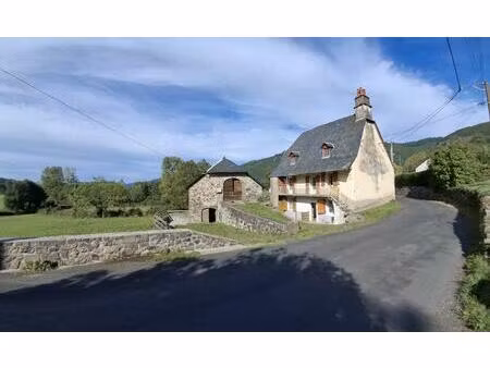 maison en pierre 4 pièces