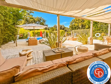 magnifique appartement avec jardin