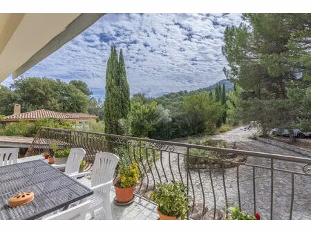 vente maison 7 pièces 195 m² simiane-collongue (13109)