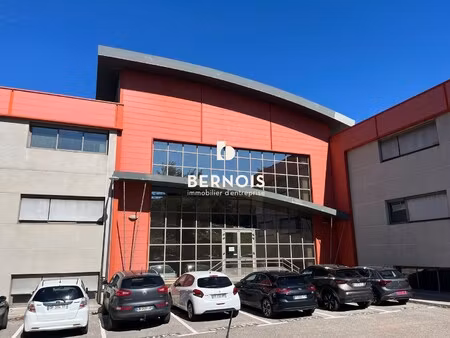 location local professionnel 213m² la valette du var 83160
