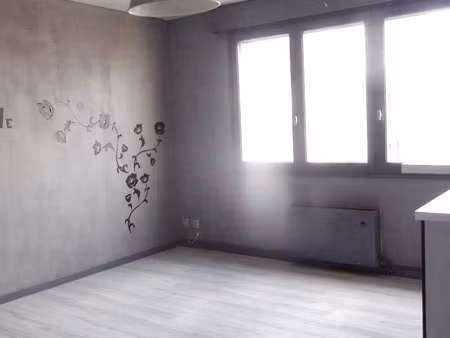 location appartement 2 pièces 43m² marmande 47200