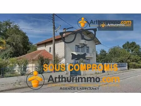 vente maison 11 pièces 240 m2 à villeneuve-d'olmes