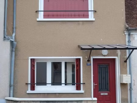 location maison 2 pièces 40 m² à mehun-sur-yèvre (18500)