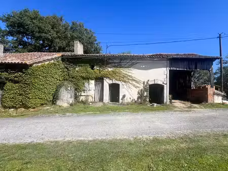 ferme (tte) de 3 pièces principales