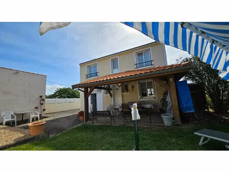 vente maison 6 pièces  95.00m²  saint