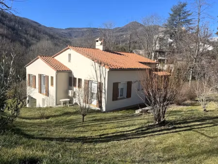 vente maison 5 pièces 149 m² à prats-de-mollo-la-preste (66230)  395 000 €