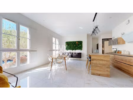 appartement "coup de coeur" t3 possible t4 bord de sorgue !