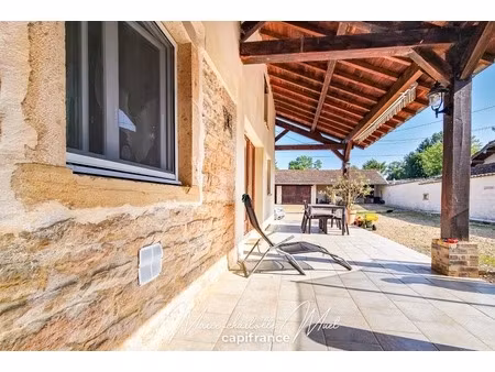 ferme rénovée 4 pièces proche de pont de vaux