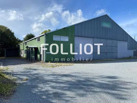 entrepôt / local industriel saint pierre de coutances 1700m²