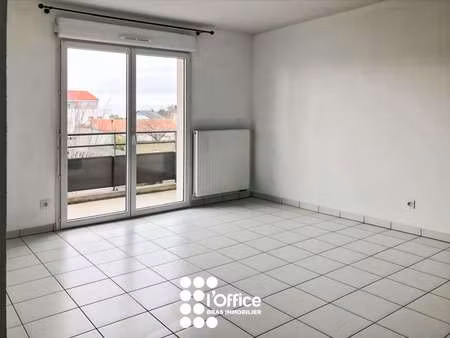 location appartement 3 pièces à olonne-sur-mer (85340) : à louer 3 pièces / 59m² olonne-su