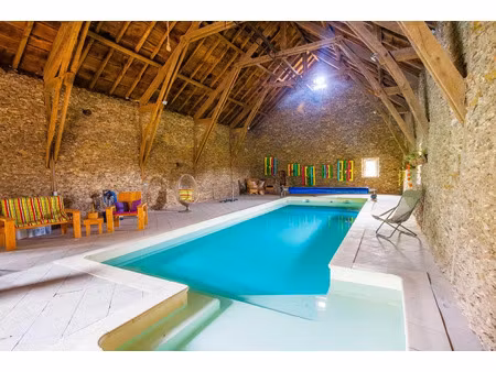 vente ferme 18 pièces 660 m² à rieupeyroux (12240)  650 000 €