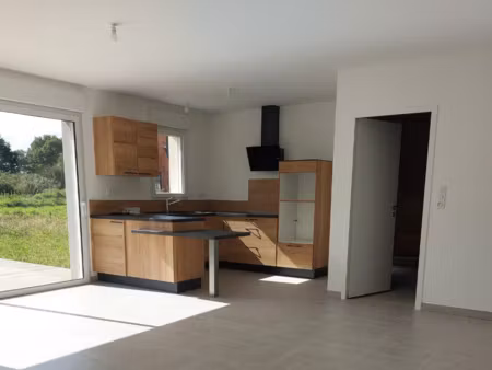 vente maison à mayenne (53100) : à vendre / 73m² mayenne